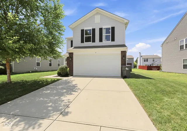 2nd image of 4072 Little Bighorn Dr, Indianapolis, IN 46235 | MLS# 22106447