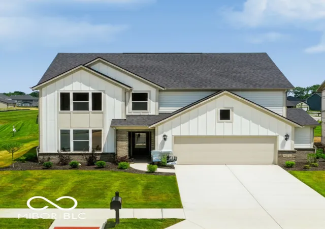 2nd image of 6338 Rippling Rock Dr, Plainfield, IN 46168 | MLS# 22106471