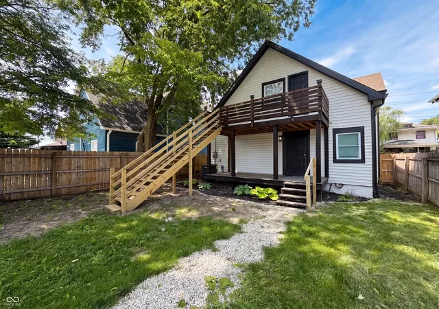 Photo 4 of Single family home for sale at 37 N Sherman Dr, Indianapolis, IN 46201 | MLS# 22106478 | Listing updated on 2026-08-28