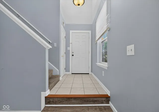 Photo 3 of Single family home for sale at 1852 Misty Lake Dr, Indianapolis, IN 46260 | MLS# 22106483 | Listing updated on 2026-08-04