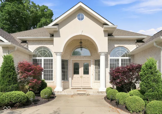 1st image of 6101 N Cumberland Rd, Muncie, IN 47304 | MLS# 22106527