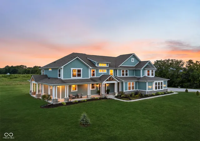 1st image of 8905 Whitestown Rd, Zionsville, IN 46077 | MLS# 22106539