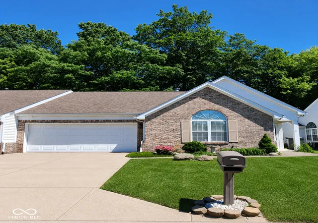 image of 5447 Spring Creek Cir, Indianapolis, IN 46254 | MLS# 22106544
