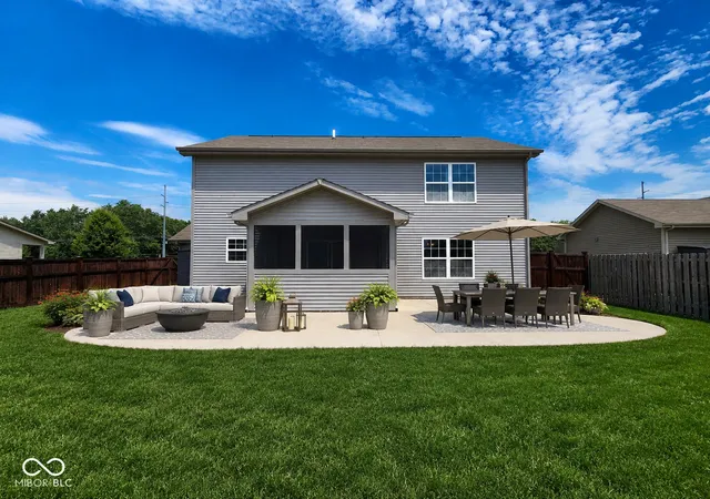 Homes for sale in Brownsburg, IN | 8325 Ballyshannon Dr, Brownsburg, IN 46112 | MLS# 22106558