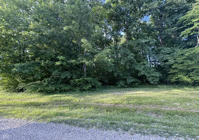 2nd image of 1014 E Allegheny Trl, Greensburg, IN 47240 | MLS# 22106574