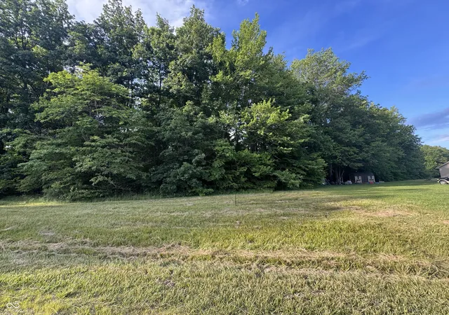 5th image of 1014 E Allegheny Trl, Greensburg, IN 47240 | MLS# 22106574