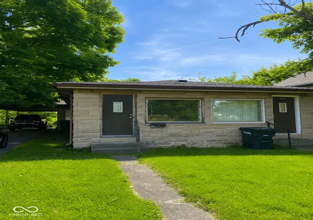 Homes for sale in Muncie, IN | 2802 S Hackley St, Muncie, IN 47302 | MLS# 22106580