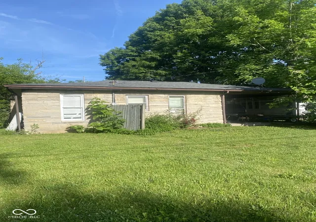 Homes for sale in Muncie, IN | 2802 S Hackley St, Muncie, IN 47302 | MLS# 22106580