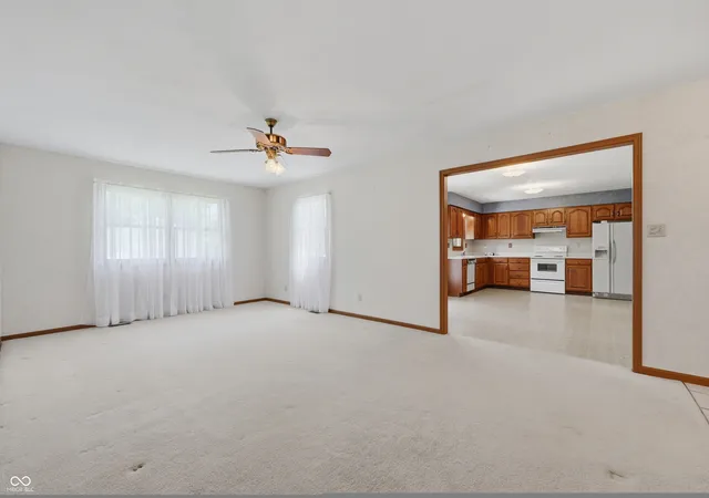 Homes for sale in Greensburg, IN | 512 S Poplar St, Greensburg, IN 47240 | MLS# 22106581