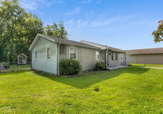 Homes for sale in Crawfordsville, IN | 700 Shady Ln, Crawfordsville, IN 47933 | MLS# 22106596