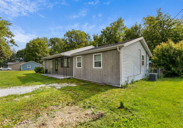 Homes for sale in Crawfordsville, IN | 700 Shady Ln, Crawfordsville, IN 47933 | MLS# 22106596