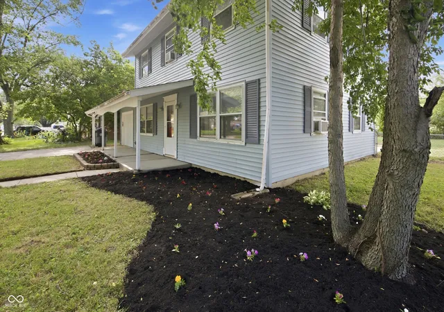 5th image of 910 Heritage Ln, Anderson, IN 46013 | MLS# 22106601