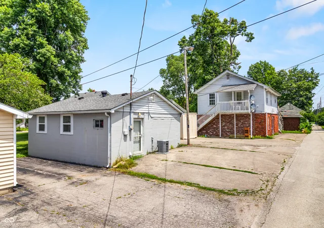 4th image of 1373 Central Ave, Noblesville, IN 46060 | MLS# 22106607