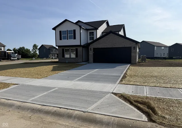 2nd image of 8600 N Seneca Dr, Muncie, IN 47303 | MLS# 22106619