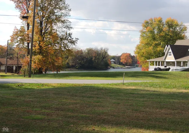 1st image of 1001 E Allegheny Trl, Greensburg, IN 47240 | MLS# 22106633