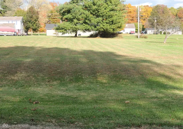 2nd image of 1001 E Allegheny Trl, Greensburg, IN 47240 | MLS# 22106633