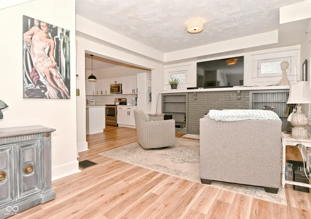 3rd image of 4321 N College Ave, Indianapolis, IN 46205 | MLS# 22106653