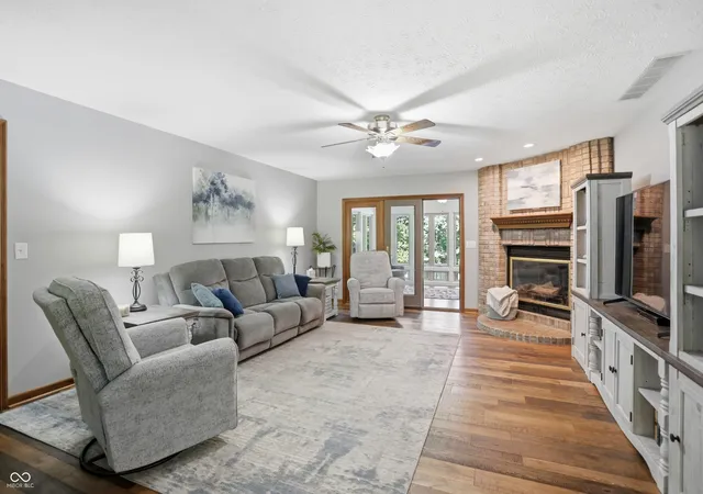 Photo 4 of Single family home for sale at 9279 New Harmony Rd, Martinsville, IN 46151 | MLS# 22106665 | Listing updated on 2026-09-08