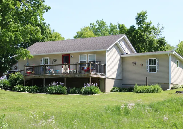 Homes for sale in Roachdale, IN | 13517 N County Road 275 W, Roachdale, IN 46172 | MLS# 22106696