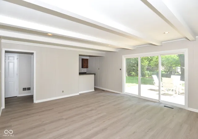 Photo 4 of Single family home for sale at 6735 Highburry Ct, Indianapolis, IN 46256 | MLS# 22106706 | Listing updated on 2026-09-24