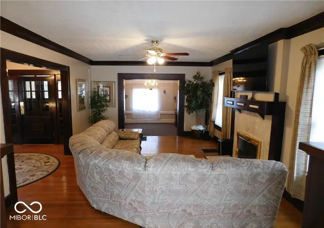 5th image of 909 E 38Th St, Indianapolis, IN 46205 | MLS# 22106735