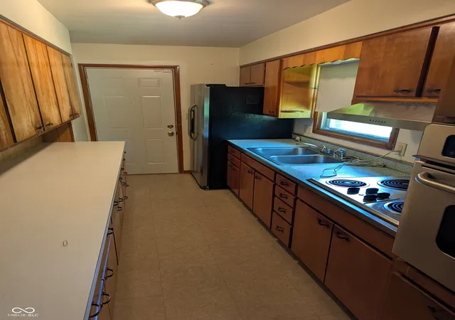 Photo 3 of Single family home for sale at 5910 Crooked Crk Dr, Indianapolis, IN 46228 | MLS# 22106743 | Listing updated on 2026-09-22