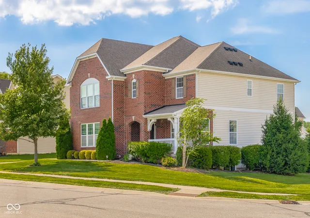 4th image of 6972 Pinnacle Dr, Columbus, IN 47201 | MLS# 22106747