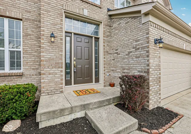 Homes for sale in Carmel, IN | 3992 Rowlett Pl, Carmel, IN 46074 | MLS# 22106753