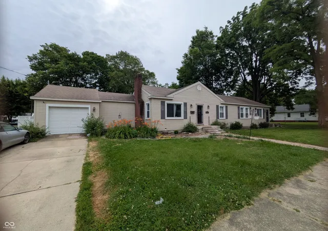 2nd image of 1002 S Noble St, Shelbyville, IN 46176 | MLS# 22106785