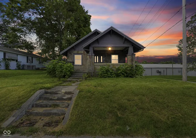Homes for sale in Alexandria, IN | 609 W Washington St, Alexandria, IN 46001 | MLS# 22106793
