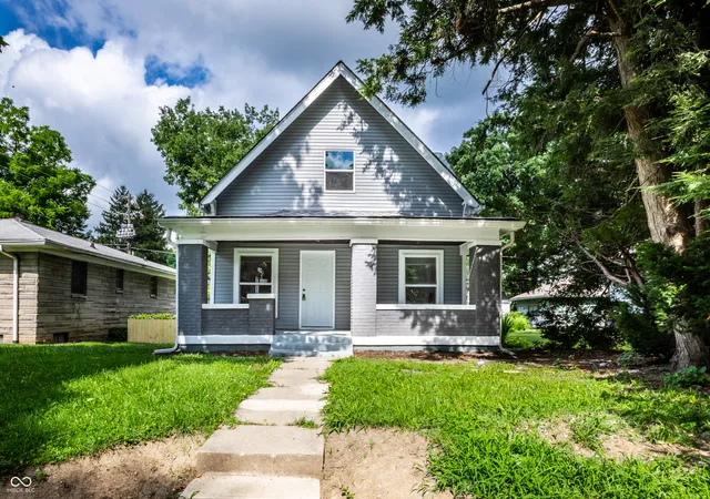 Photo 3 of Single family home for sale at 4046 Rookwood, Indianapolis, IN 46208 | MLS# 22106850 | Listing updated on 2026-08-06
