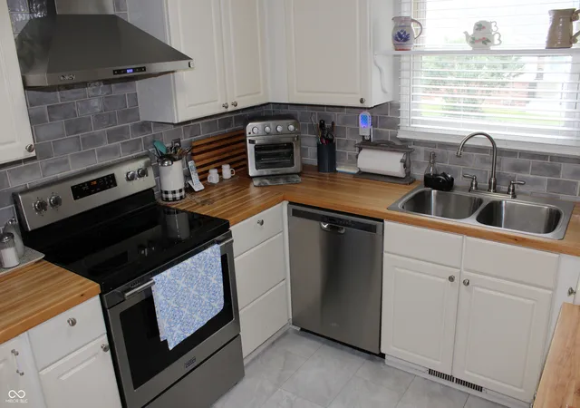 5th image of 400 Unit 1 Longcastle Dr, Greencastle, IN 46135 | MLS# 22106885