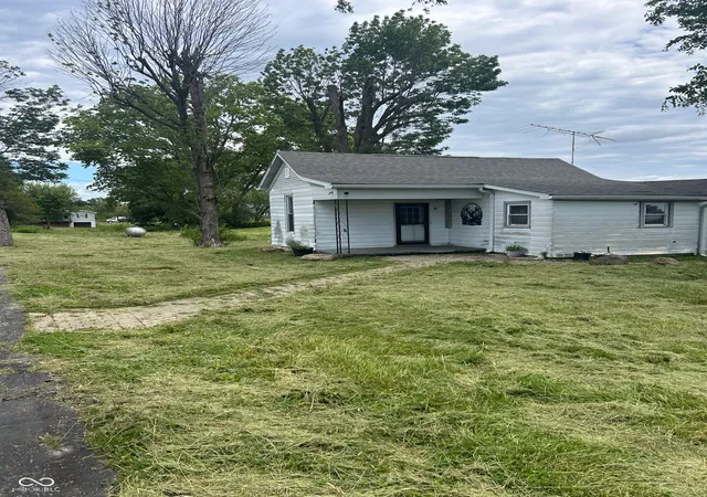 2nd image of 5344 N County Road 700 W, Saint Paul, IN 47272 | MLS# 22106896