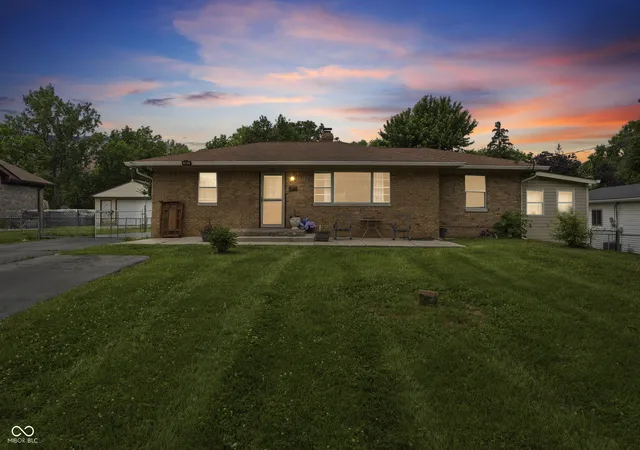 1st image of 181 Royal Rd, Beech Grove, IN 46107 | MLS# 22106903