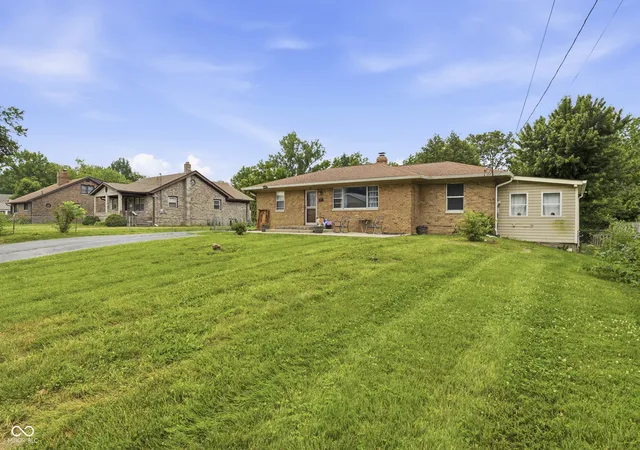 4th image of 181 Royal Rd, Beech Grove, IN 46107 | MLS# 22106903