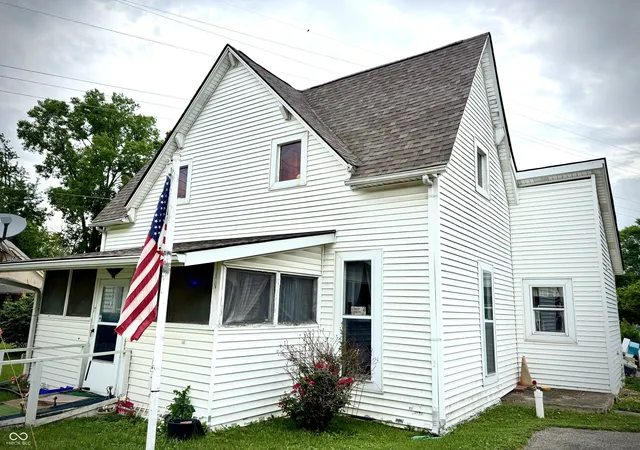 Homes for sale in Whitestown, IN | 7 N Main St, Whitestown, IN 46075 | MLS# 22106923