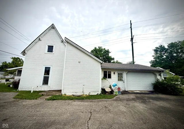 Homes for sale in Whitestown, IN | 7 N Main St, Whitestown, IN 46075 | MLS# 22106923