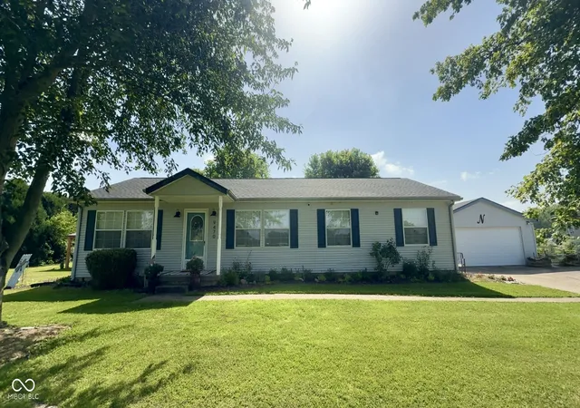 Homes for sale in Scipio, IN | 9470 N County Road 700 W, Scipio, IN 47273 | MLS# 22106925