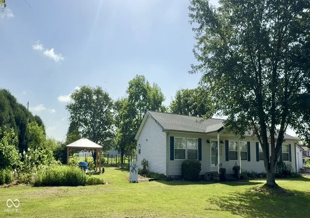 Homes for sale in Scipio, IN | 9470 N County Road 700 W, Scipio, IN 47273 | MLS# 22106925