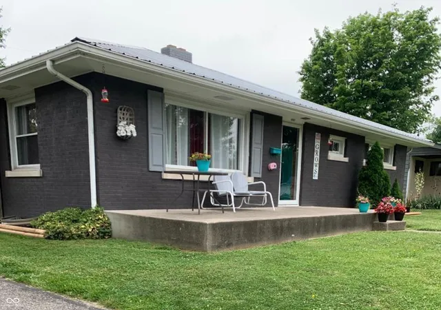 Homes for sale in North Vernon, IN | 333 Norris Ave, North Vernon, IN 47265 | MLS# 22106936