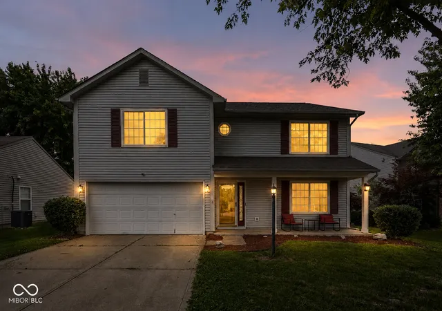 Photo 1 of Sale Pending at 4620 Driftwood Ln, Greenwood, IN 46143 | MLS# 22106937 | Listing updated on 2026-09-08