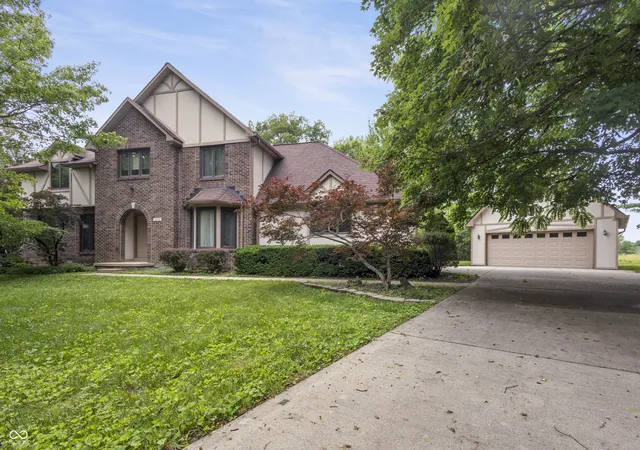 1st image of 3022 Walnut Ct, Greenfield, IN 46140 | MLS# 22106945