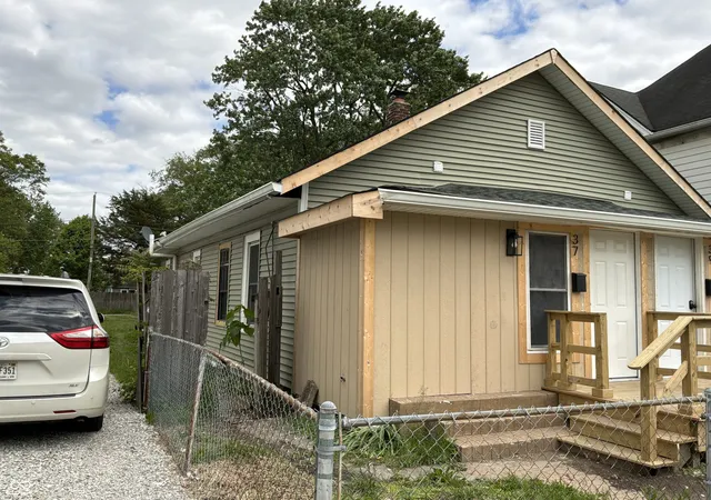 35th image of 37 S Rural St, Indianapolis, IN 46201 | MLS# 22106984