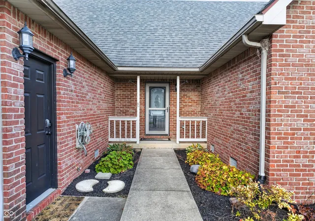 Photo 3 of Single family home for sale at 9481 Tiger Ct, Lapel, IN 46051 | MLS# 22106998 | Listing updated on 2026-09-24