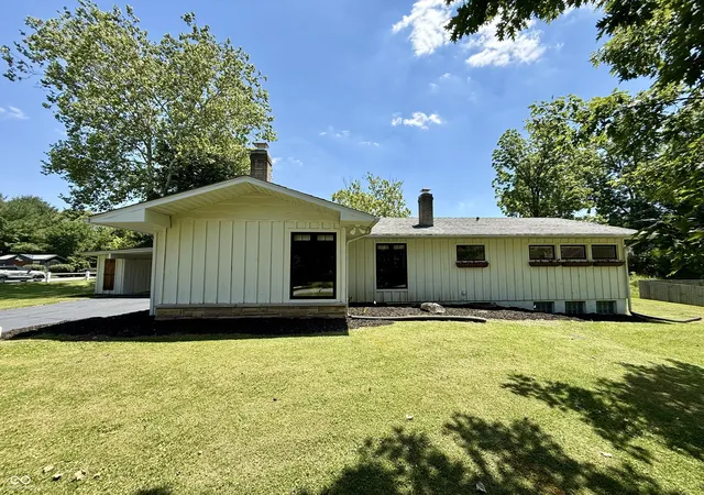1st image of 112 S 2nd St, Batesville, IN 47006 | MLS# 22107054