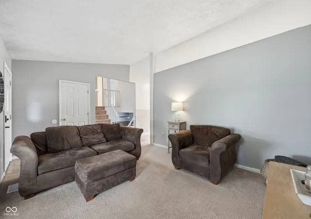 Homes for sale in Lapel, IN | 203 Kerr Dr, Lapel, IN 46051 | MLS# 22107069