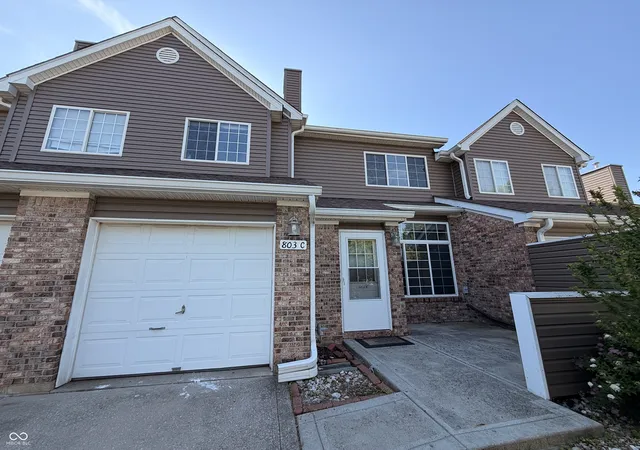 Homes for sale in Indianapolis, IN | 803 Coyote Dr #APT C, Indianapolis, IN 46214 | MLS# 22107113
