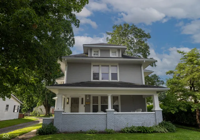 Homes for sale in Crawfordsville, IN | 807 W Pike St, Crawfordsville, IN 47933 | MLS# 22107117