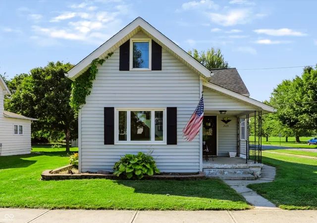 Photo 1 of Sale Pending at 269 W Buckeye St, Cicero, IN 46034 | MLS# 22107126 | Listing updated on 2026-09-06