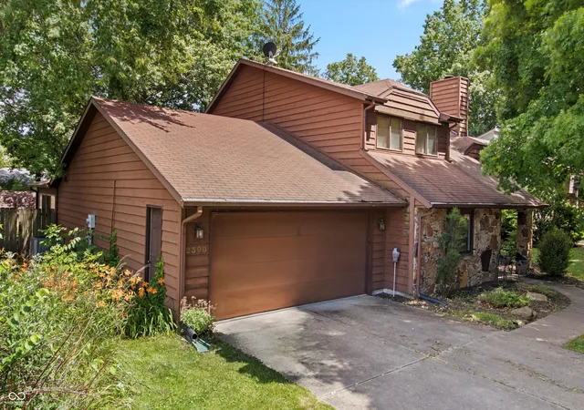 Photo 1 of Sale Pending at 2300 N Moors St, Muncie, IN 47304 | MLS# 22107128 | Listing updated on 2026-08-19